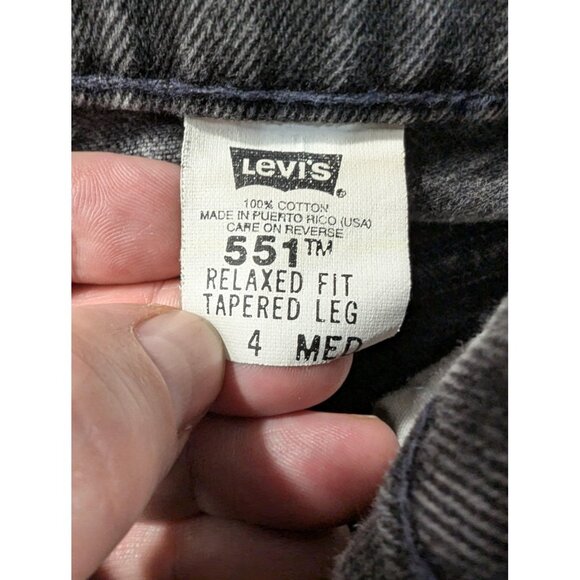 Vintage Levi's 551 Jeans Womens 4 Black Relaxed Fit Tapered Leg Made USA 90s - Picture 14 of 15